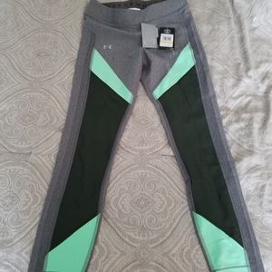 Under armour new with tags leggings